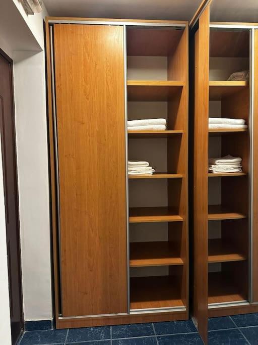 Studio Cozy Piata Victoriei Apartman Bukarest Kültér fotó
